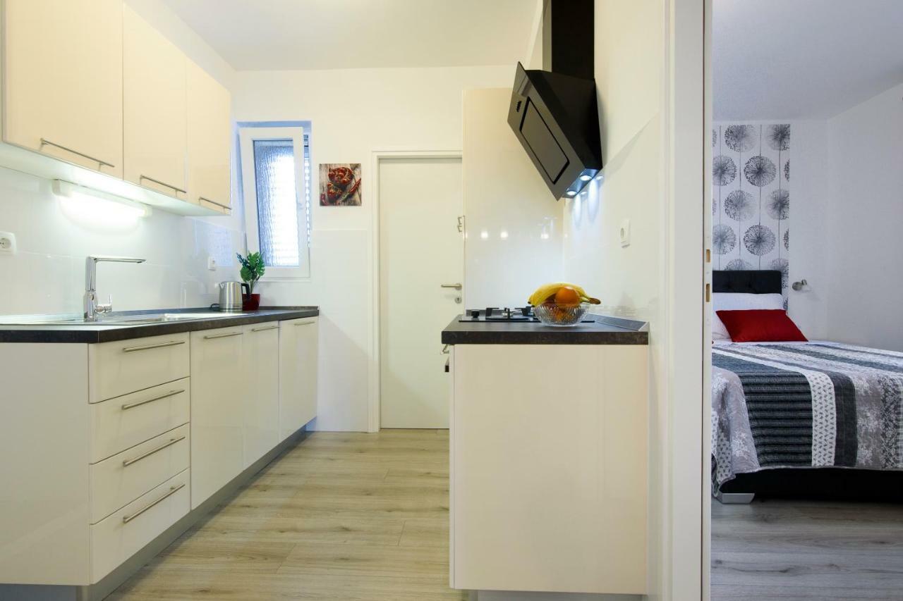 Apartment Relja Zadar Bagian luar foto