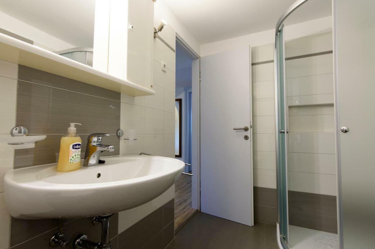 Apartment Relja Zadar Bagian luar foto